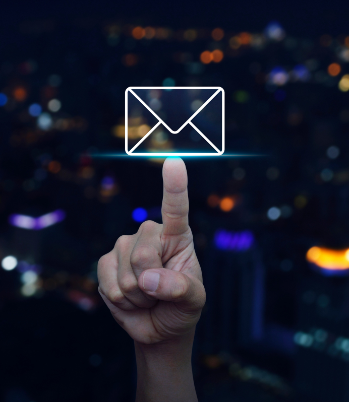 IDOK_banner_header_Cont%C3%A1ctanos2_692x798